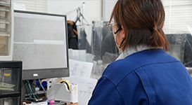 会社社内風景 デスク 株式会社大成