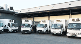 会社社内風景 トラック 株式会社大成